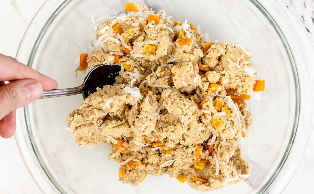 Add toppings before serving