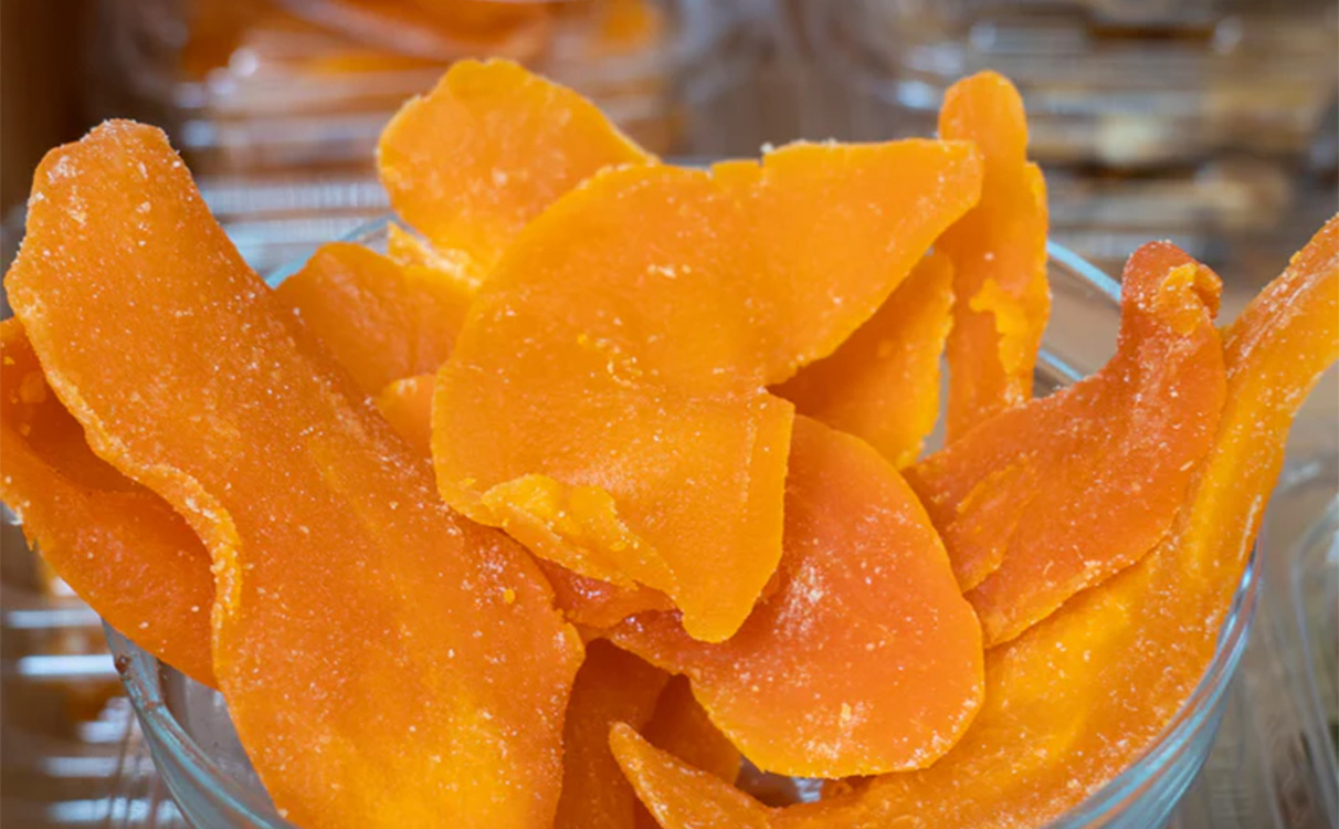 Soft dried mango