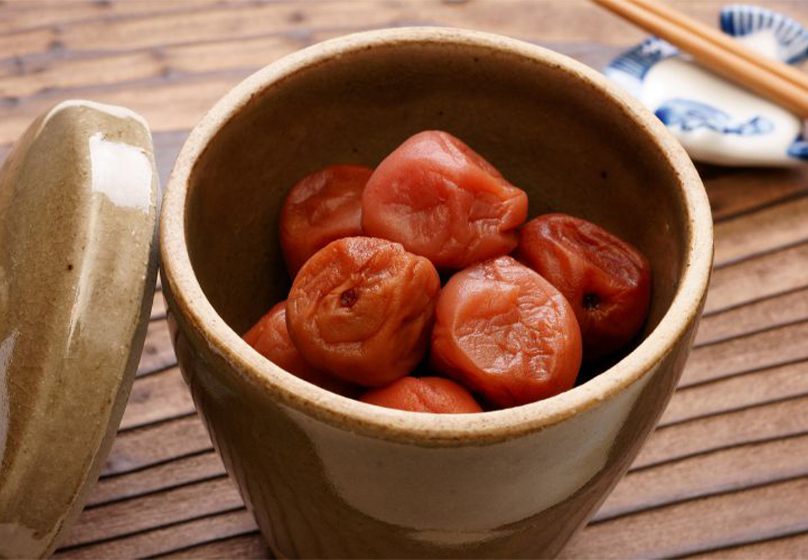 Umeboshi by Shirakiku